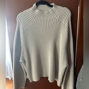 H&M Cream Ribbed Turtleneck Sweater